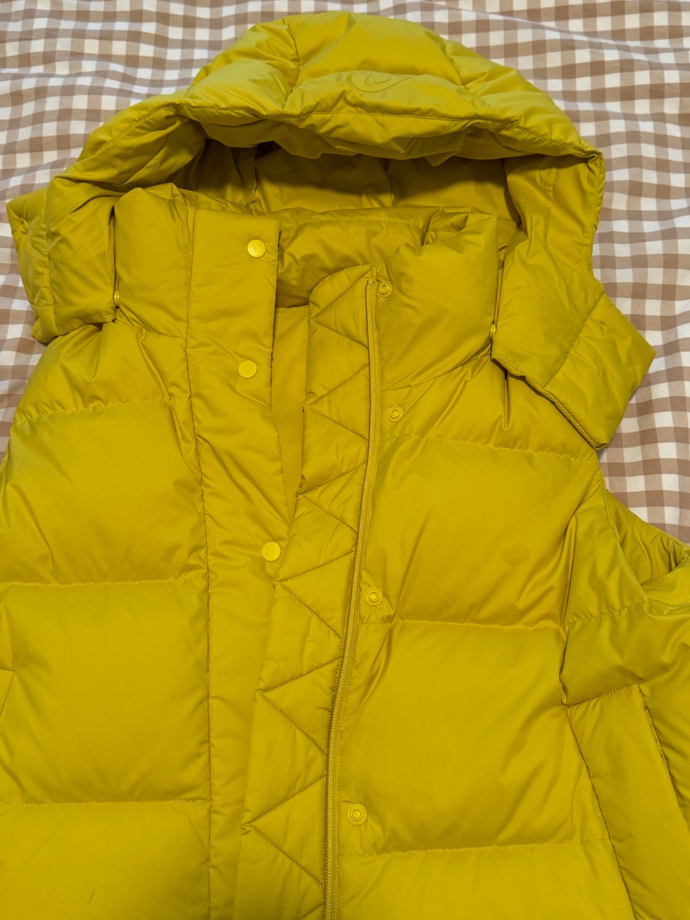lululemon athletica Yellow wunder puff cropped vest